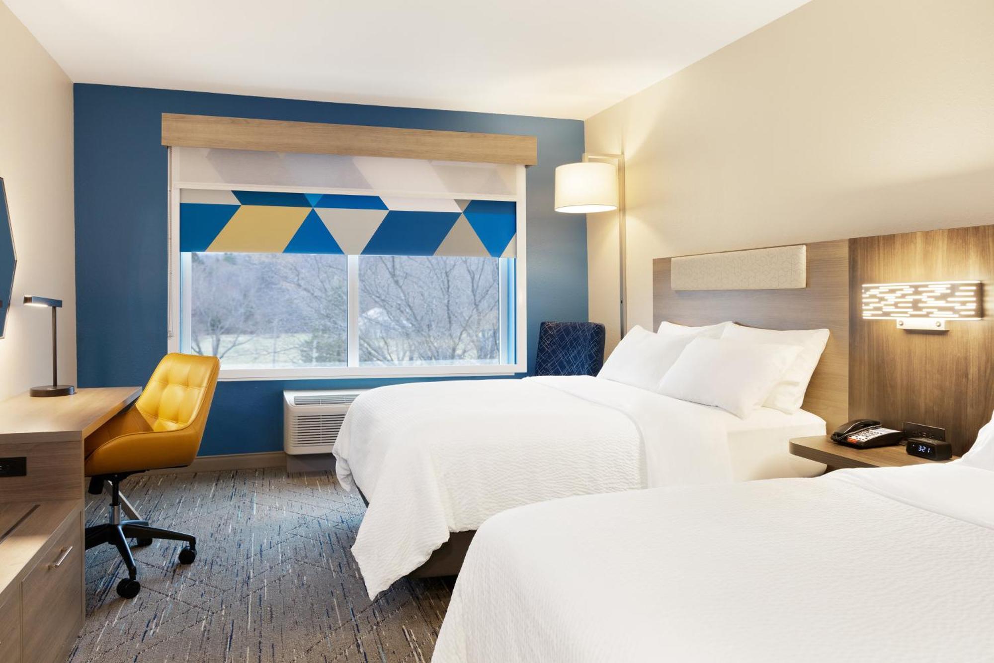 Holiday Inn Express & Suites Oak Ridge By Ihg Exterior photo