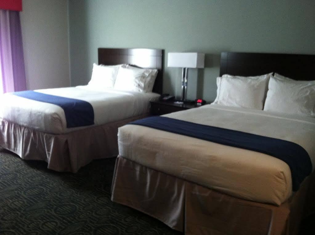 Holiday Inn Express & Suites Oak Ridge By Ihg Exterior photo